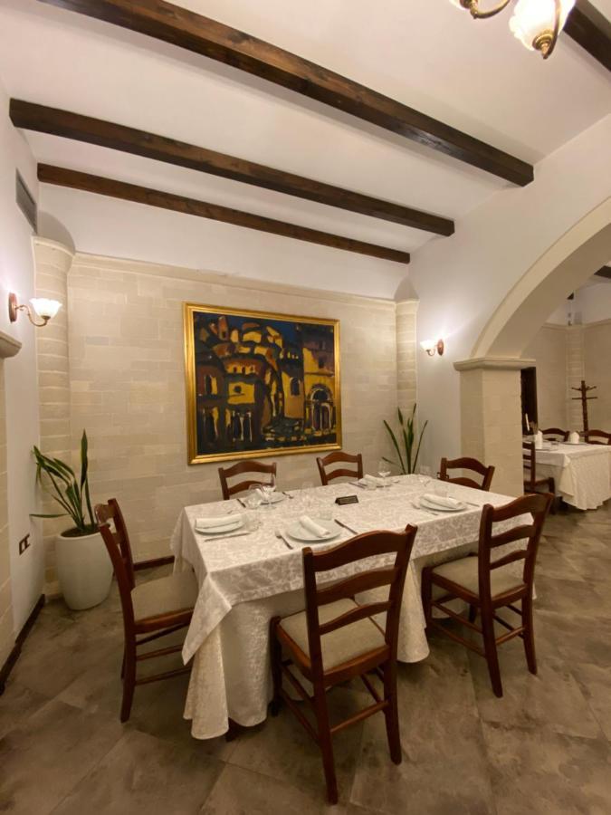 Boutique Hotel Muzaka 培拉特 外观 照片