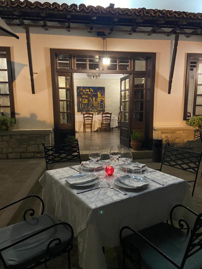Boutique Hotel Muzaka 培拉特 外观 照片