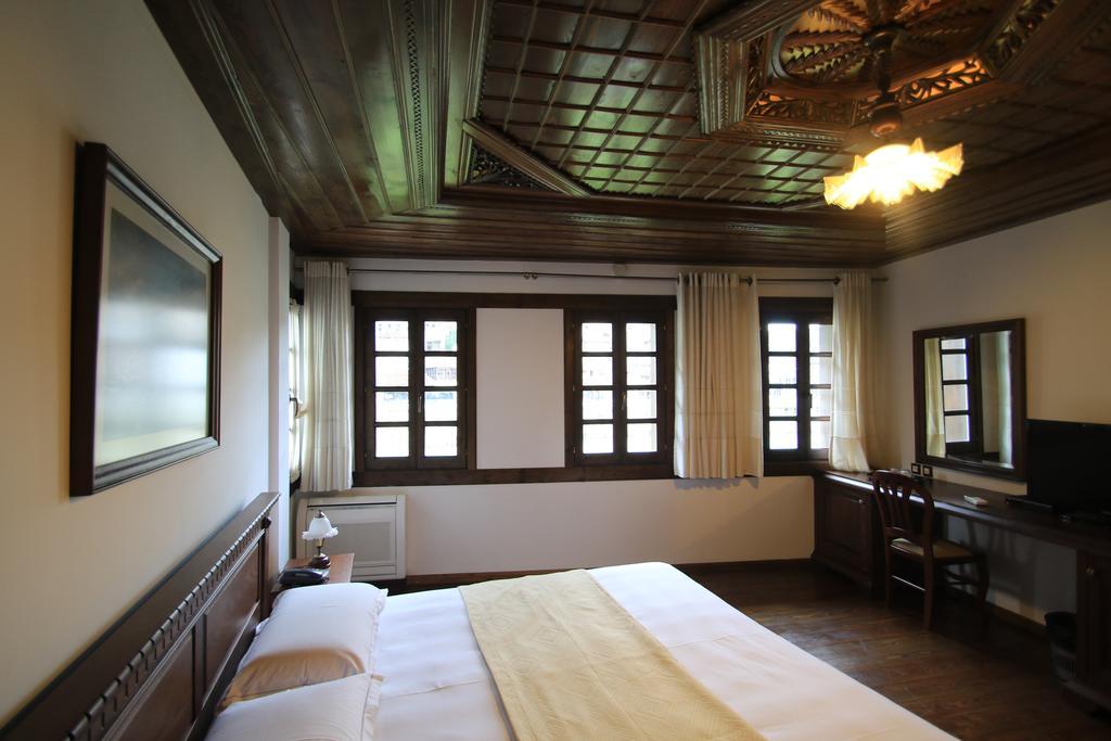 Boutique Hotel Muzaka 培拉特 外观 照片